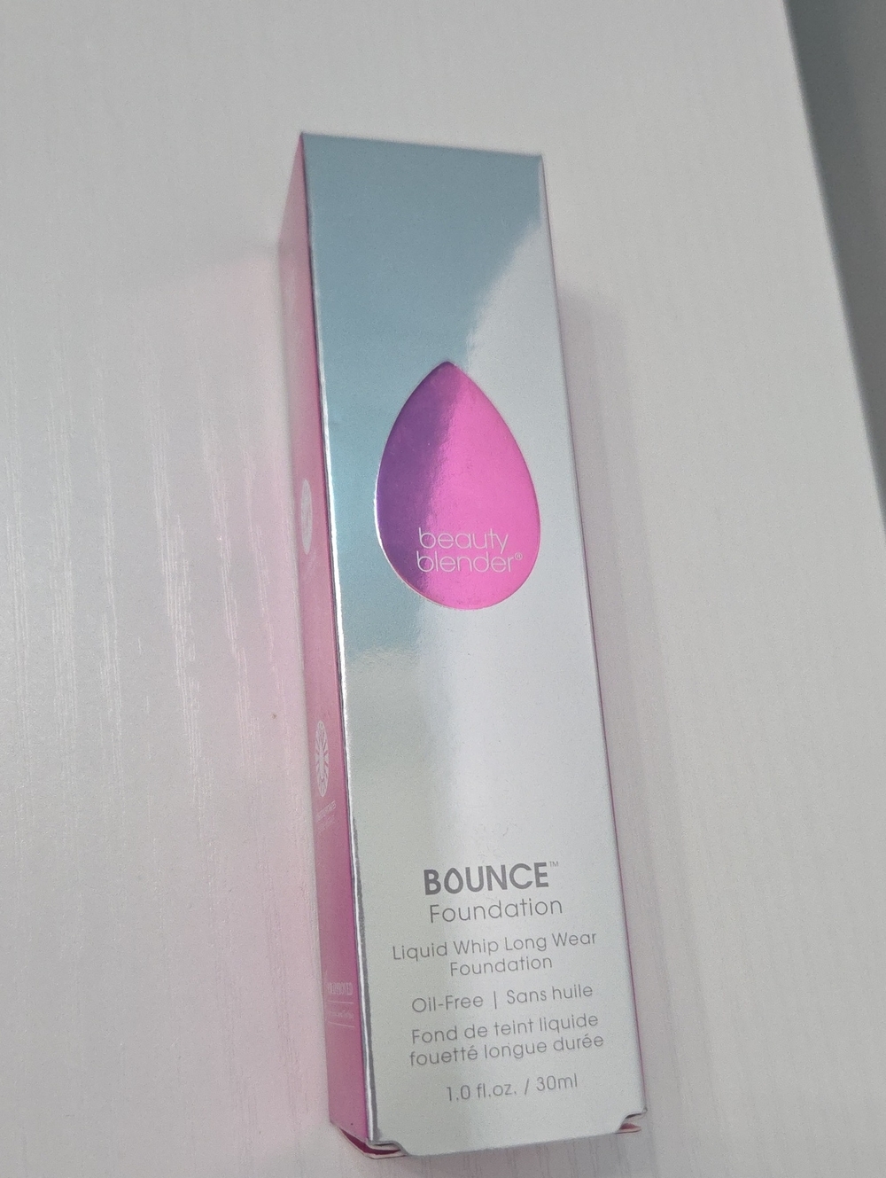 beautyblender Bounce Foundation - 4.30 W Deep Amber